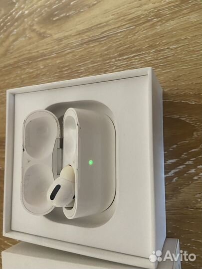 Наушник airpods pro оригинал левый