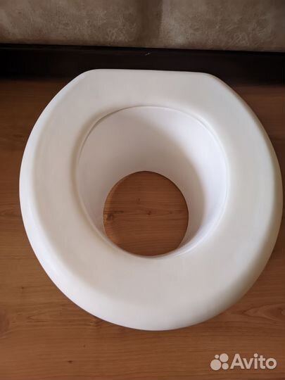 Накладка на унитаз после операции