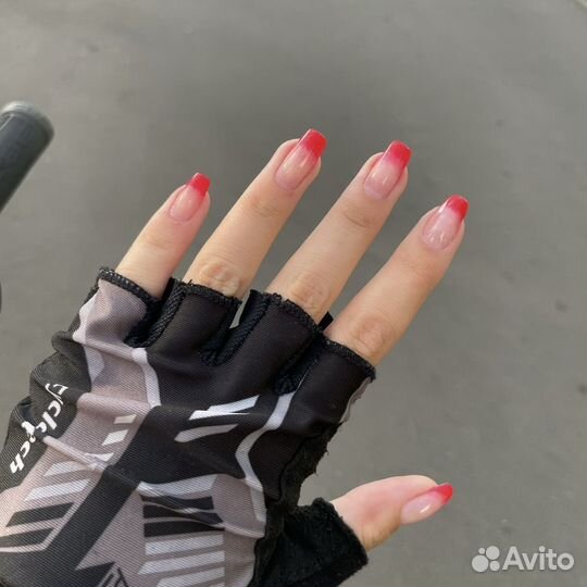 Маникюр на дому