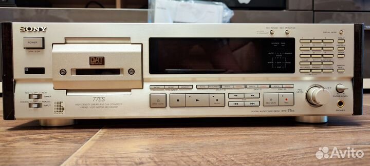 DAT дека Sony DTC-77ES