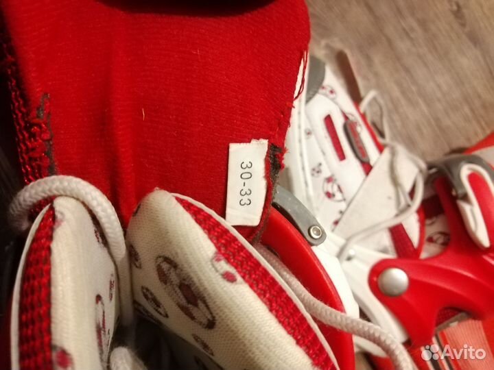 Коньки хоккейные