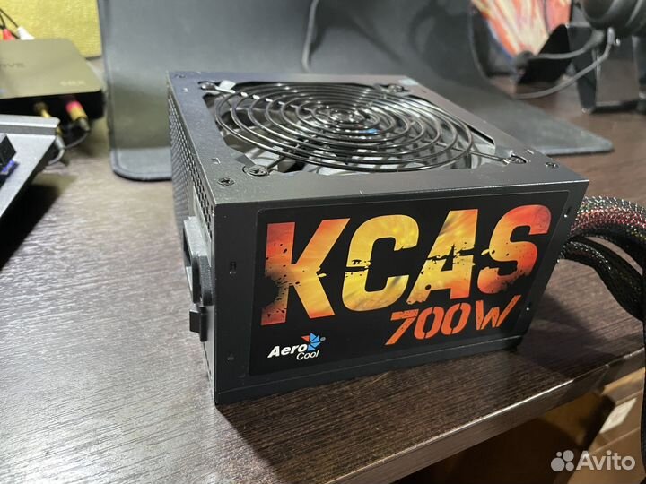 Блок питания Aerocool kcas 700W 80+ Bronze