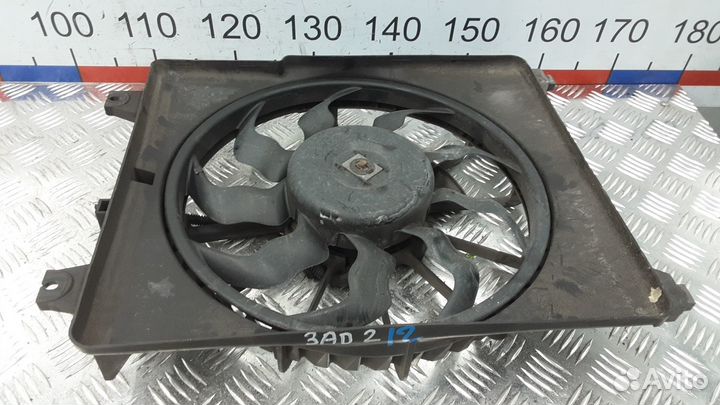 Вентилятор радиатора на Hyundai H1 (starex) 2