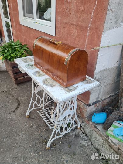 Швейная машинка