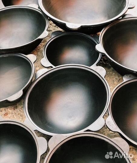 Казан чугунный и шумовка