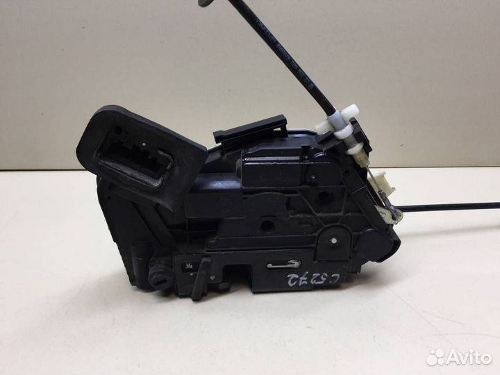 Замок двери задней левой Volkswagen Polo Sed RUS 2