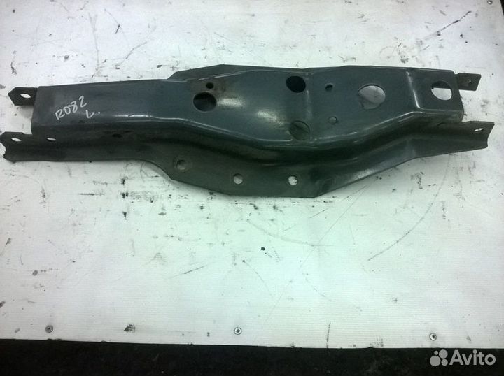 Кронштейн кабины, задний левый renault trucks Magn