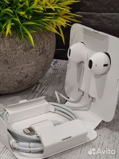 Наушники apple earpods lightning