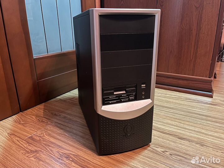 Компьютер Pentium Dual-Core E5500 / 4 Гб / 160Гб