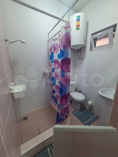 Дом 30 м² на участке 4 сот.