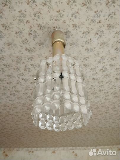 Бра настенное и люстра 
