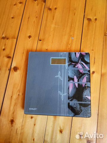 Весы напольные электронные бу