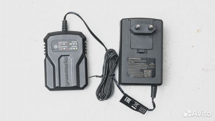 Зарядное устройство Greenworks 2946507, 40V, 2A