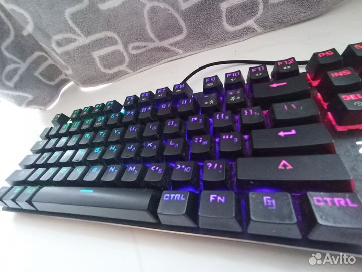 Игровая механическая клавиатура zuoya