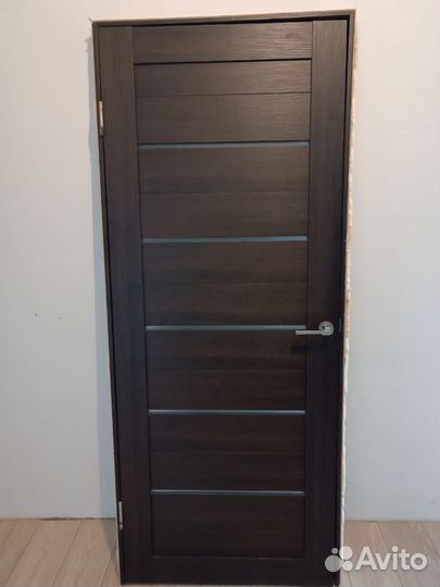 Дверь межкомнатная 800 х 2000 с коробкой б/у