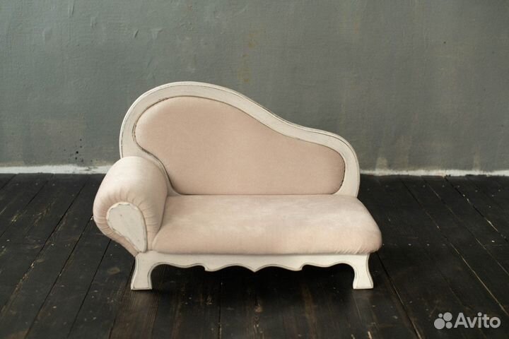 Диванчик банкетка для фотосессий