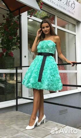 Бирюзовое платье
