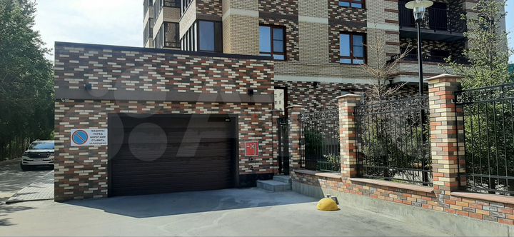 Машиноместо, 13 м²