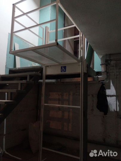 Вертикальный подъемник для инвалидов пту-001Б