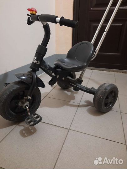 Детский трехколесный велосипед бу