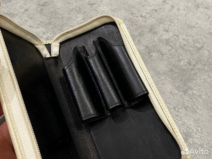 Montblanc кожаный чехол