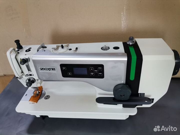 Прямострочная машина zoje A6000-D-G/02 с Обрезкой