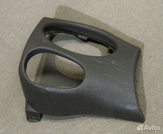 Накладка на торпедо левая Ford Focus 1