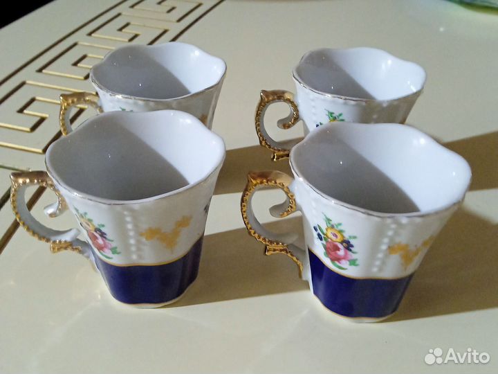 Кофейные чашки