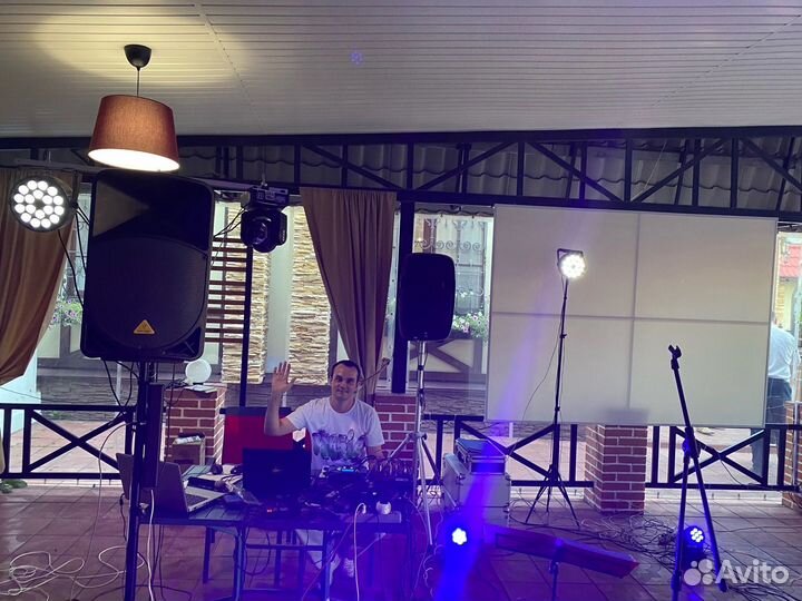 Музыкальное сопровождение, живая музыка, дискотека