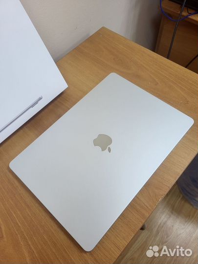 MacBook Air 15 (2023) m2, 512gb