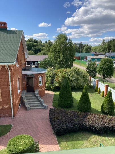 Дом 213 м² на участке 14 сот.