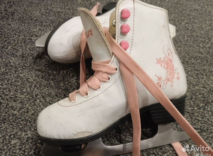 Коньки фигурные