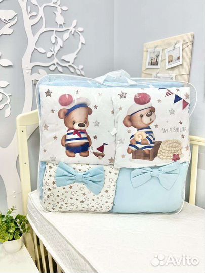 Комплект в круг\овал кроватку 6 пр