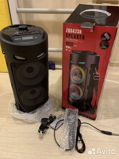 Колонка блютуз с микрофоном