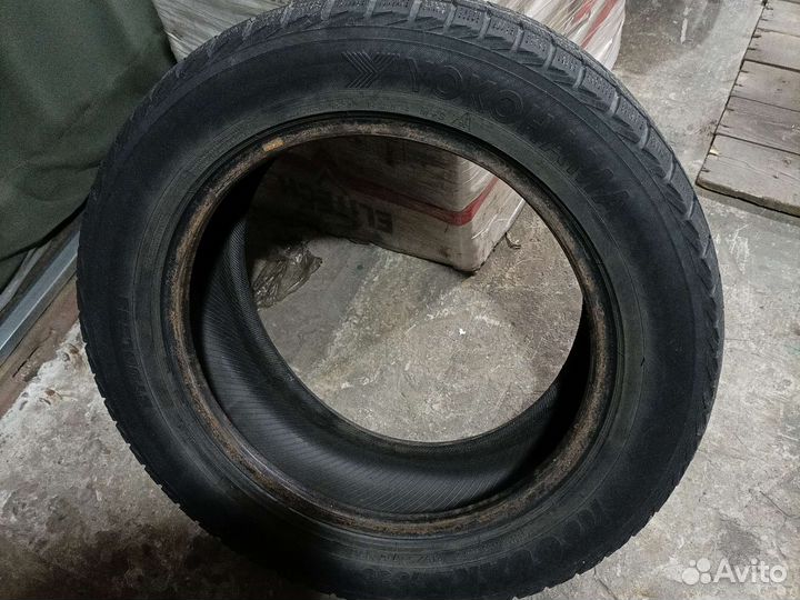 Yokohama Ice Guard IG30 215/55 R16
