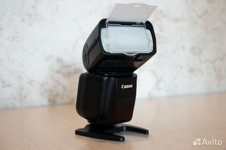 Вспышка Canon Speedlite 430EX III-RT