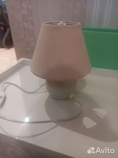 Лампа настольная