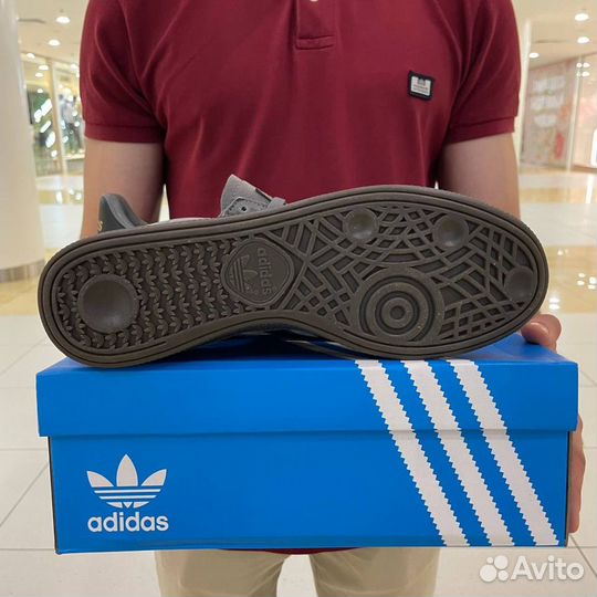 Кроссовки adidas spezial серые