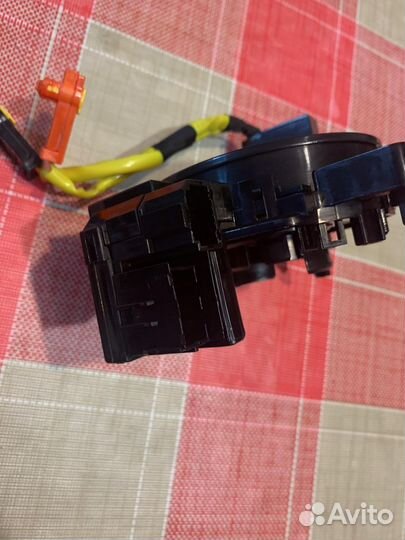 Шлейф под рулевой toyota