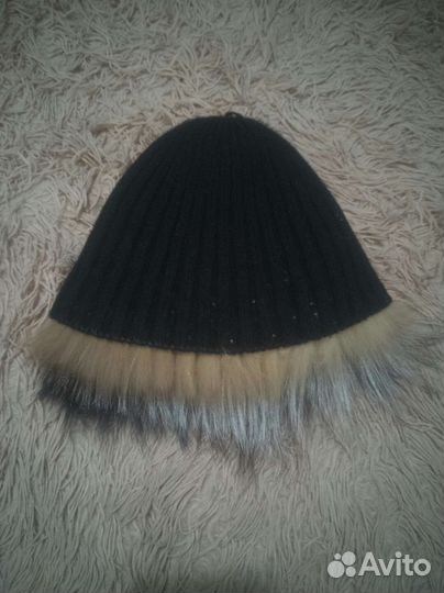 Меховая шапка