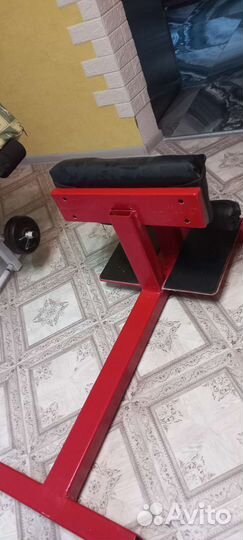 Тренажер для ног и ягодиц