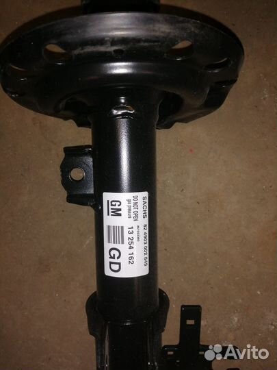 Амортизатор передний Opel Vectra C, GM 13254162