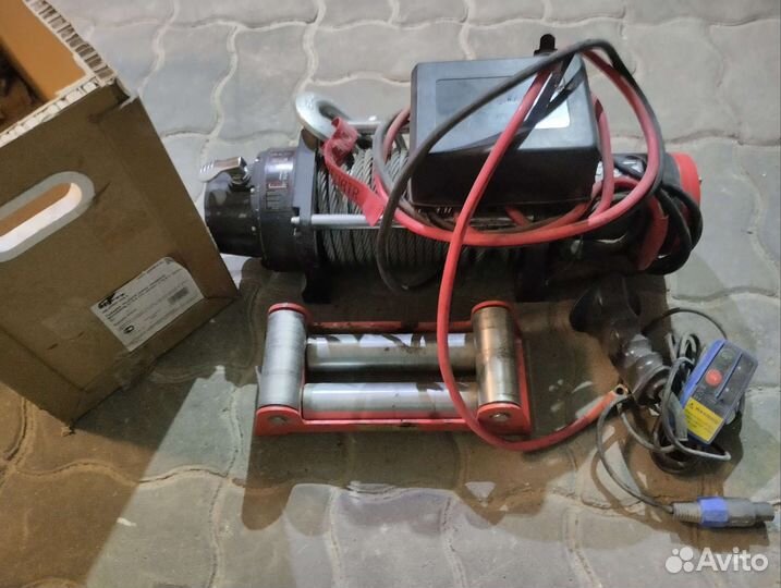 Лебедка электрическая 12v бу