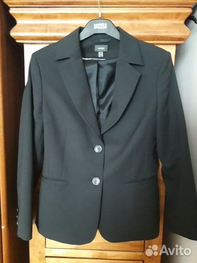 Женский пиджак фирмы Мехх
