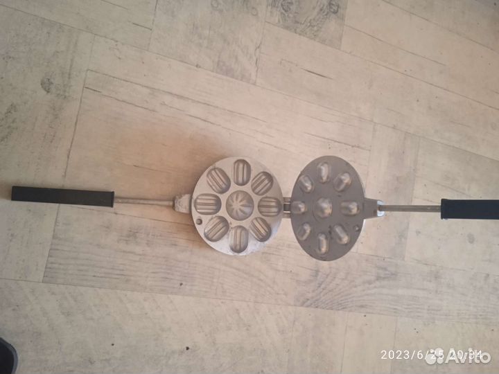 Печеница, орешница