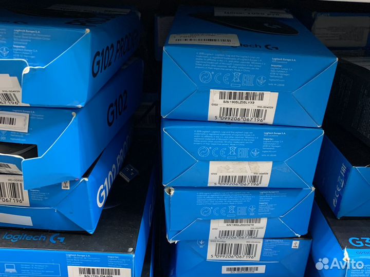 Мышь 1 штука Logitech G102