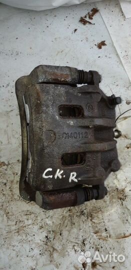 Ssang Yong Kyron Суппорт правый передний