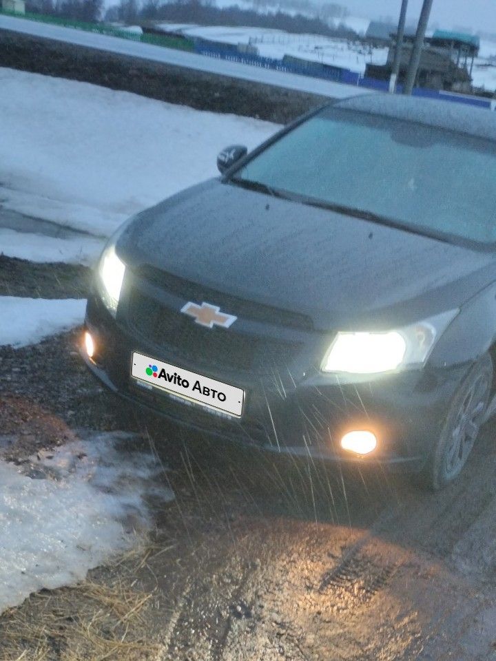 Chevrolet Cruze: фото владельца