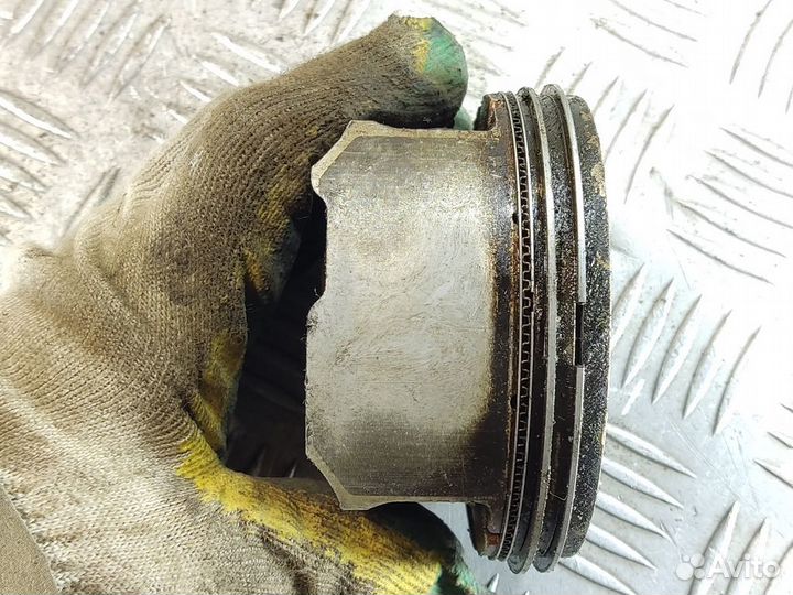 Поршень Nissan Murano z50