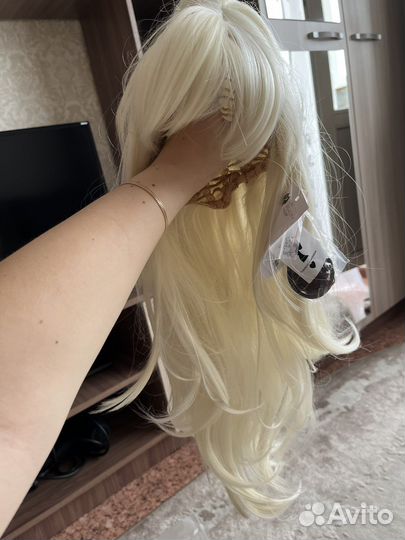 Парик новый